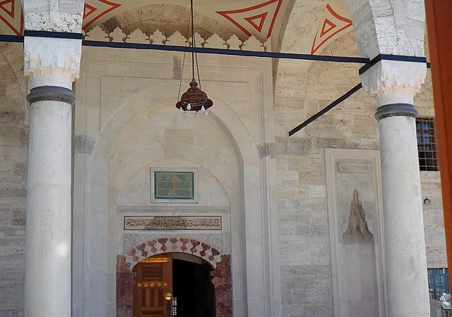 Ferhadija,_Ferhad-pašina_džamija_08